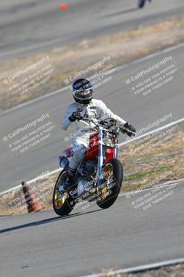 media/Feb-05-2023-Classic Track Day (Sun) [[c35aca4a42]]/Group 3/session 4 turn 4/